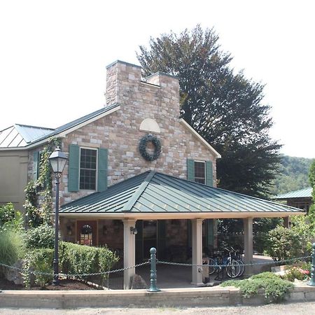 Foxburg Inn Emlenton 외부 사진